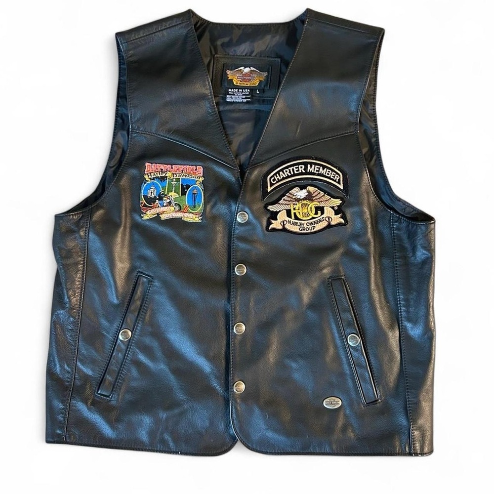 Black vintage leather biker vest with patches Harley Davidson